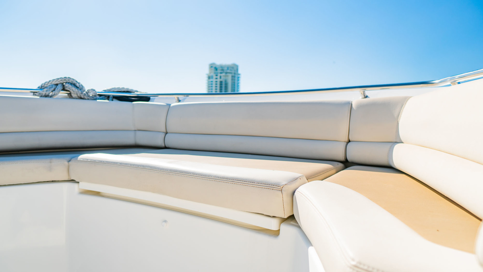 Boston Whaler-330 Outrage 2016 -Fort Lauderdale-Florida-United States-Forward Console Lounge (60” Length With Flip Down Armrests, 2 Cup Holders And Recessed Grab Rails (2)-3179602 | Thumbnail