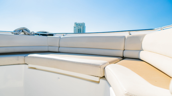 Boston Whaler-330 Outrage 2016 -Fort Lauderdale-Florida-United States-Forward Console Lounge (60” Length With Flip Down Armrests, 2 Cup Holders And Recessed Grab Rails (2)-3179602