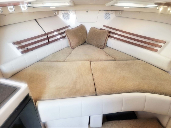 Grady-White-330 Express 2005 -Tavernier-Florida-United States-Forward V-Berth-3192417