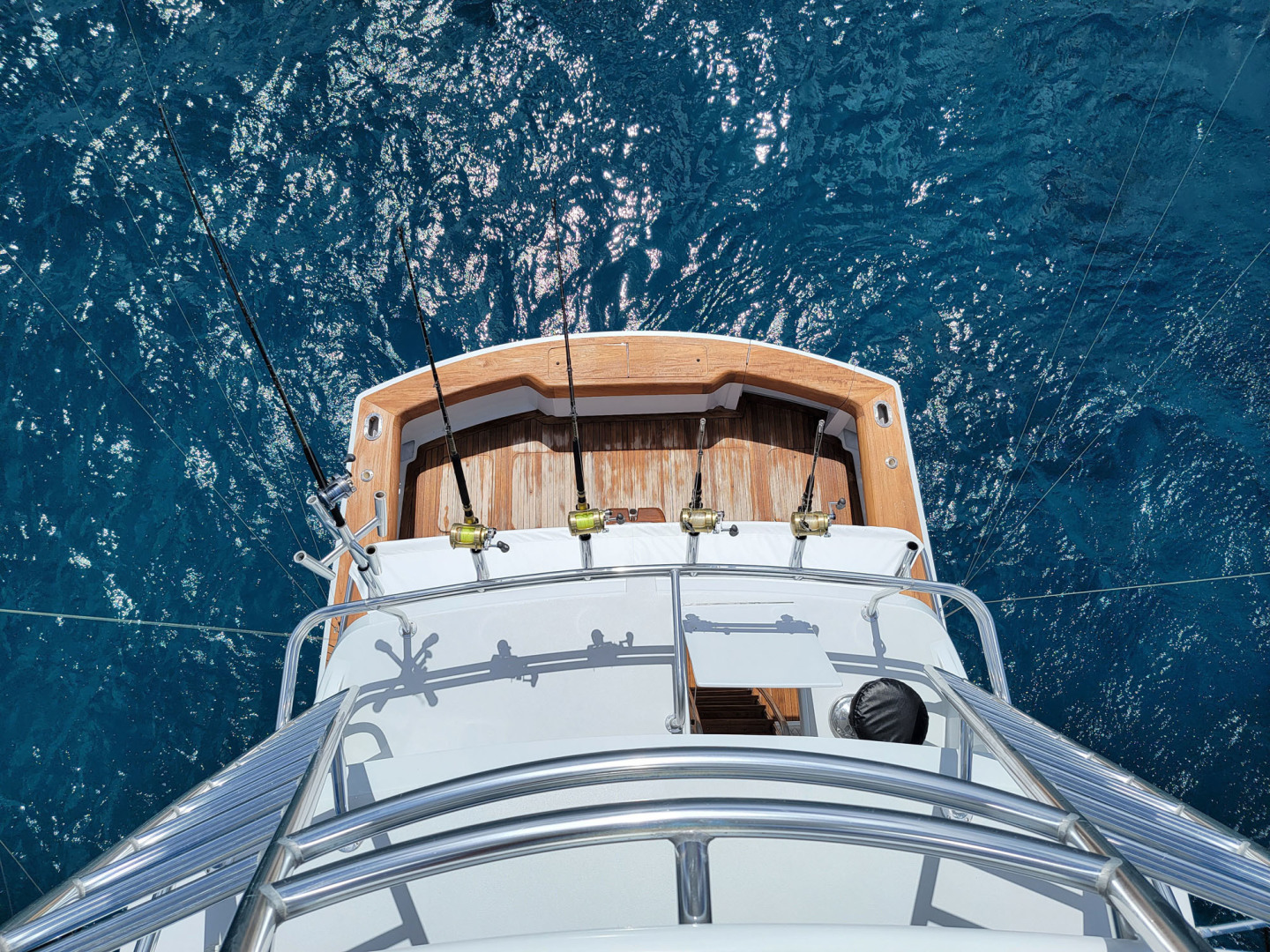 Hatteras-60 Convertible 2006-Take It Deep Fort Lauderdale-Florida-United States-Cockpit View From Tower-3198917 | Thumbnail