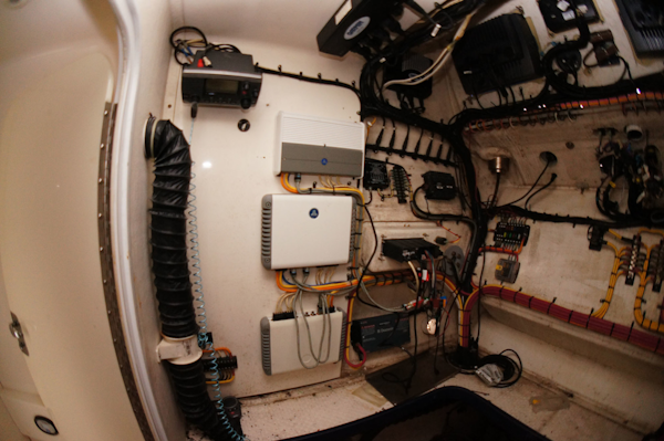 Concept-4400 Open 2013-Scutti Shark Ft. Lauderdale-Florida-United States-Wiring Behind Helm-3218477