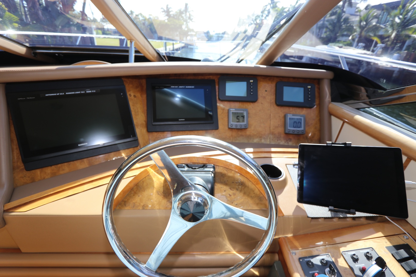 Neptunus-56 Express 2005-FIVE STAR  Fort Lauderdale-Flintshire-United States-3225309 | Thumbnail