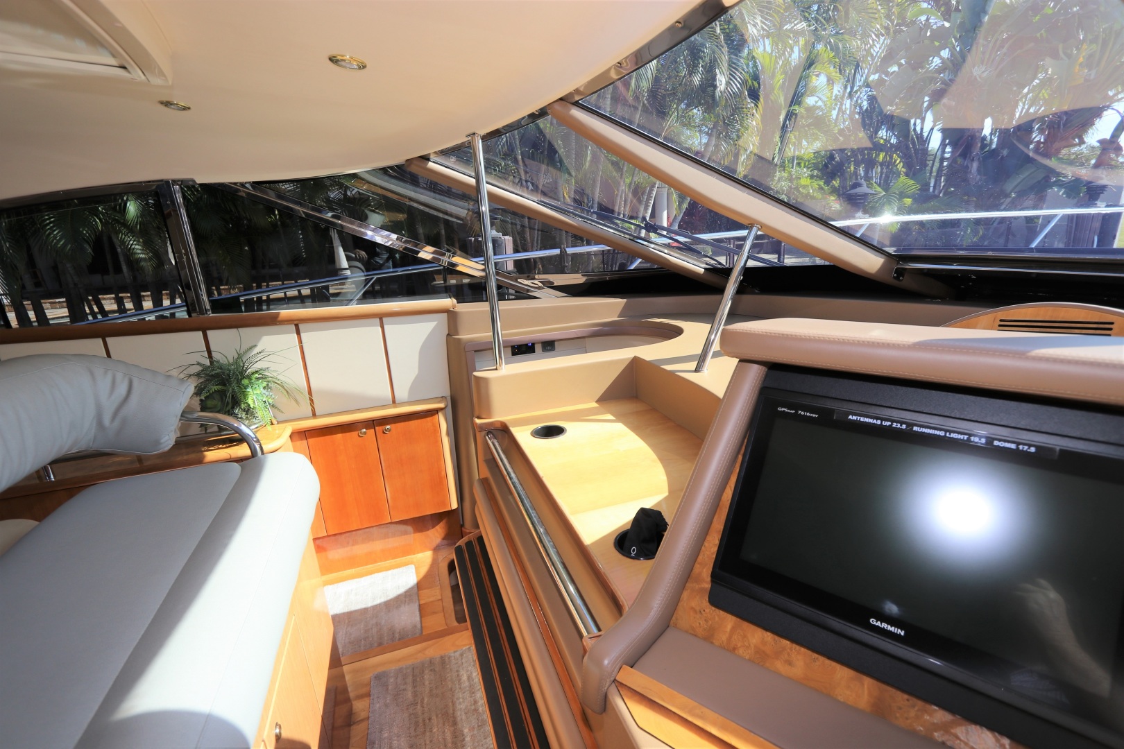 Neptunus-56 Express 2005-FIVE STAR  Fort Lauderdale-Flintshire-United States-3225311 | Thumbnail