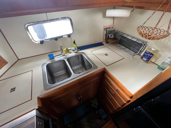 Custom-Taiwan Overseas Sundeck Performance 1986-The Tillie Seattle-Washington-United States-Galley Sink-3229911