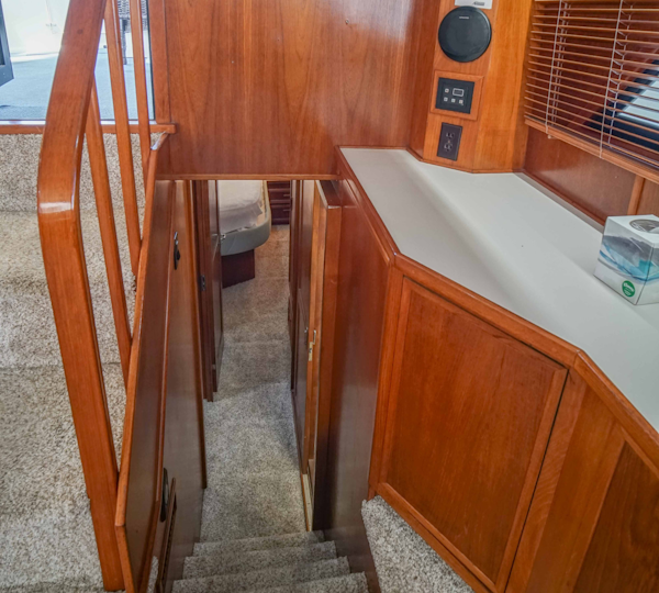 Californian-48 Motor Yacht 1989-Step 2 Bradenton-Florida-United States-Stairway To Aft Master Stateroom-3231185