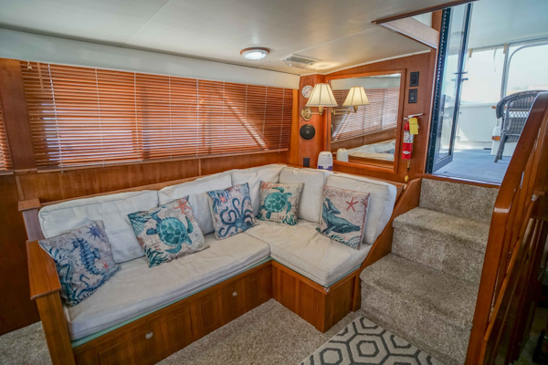 Californian-48 Motor Yacht 1989-Step 2 Bradenton-Florida-United States-Salon Built In L-Settee To Starboard With Storage Under-3231174