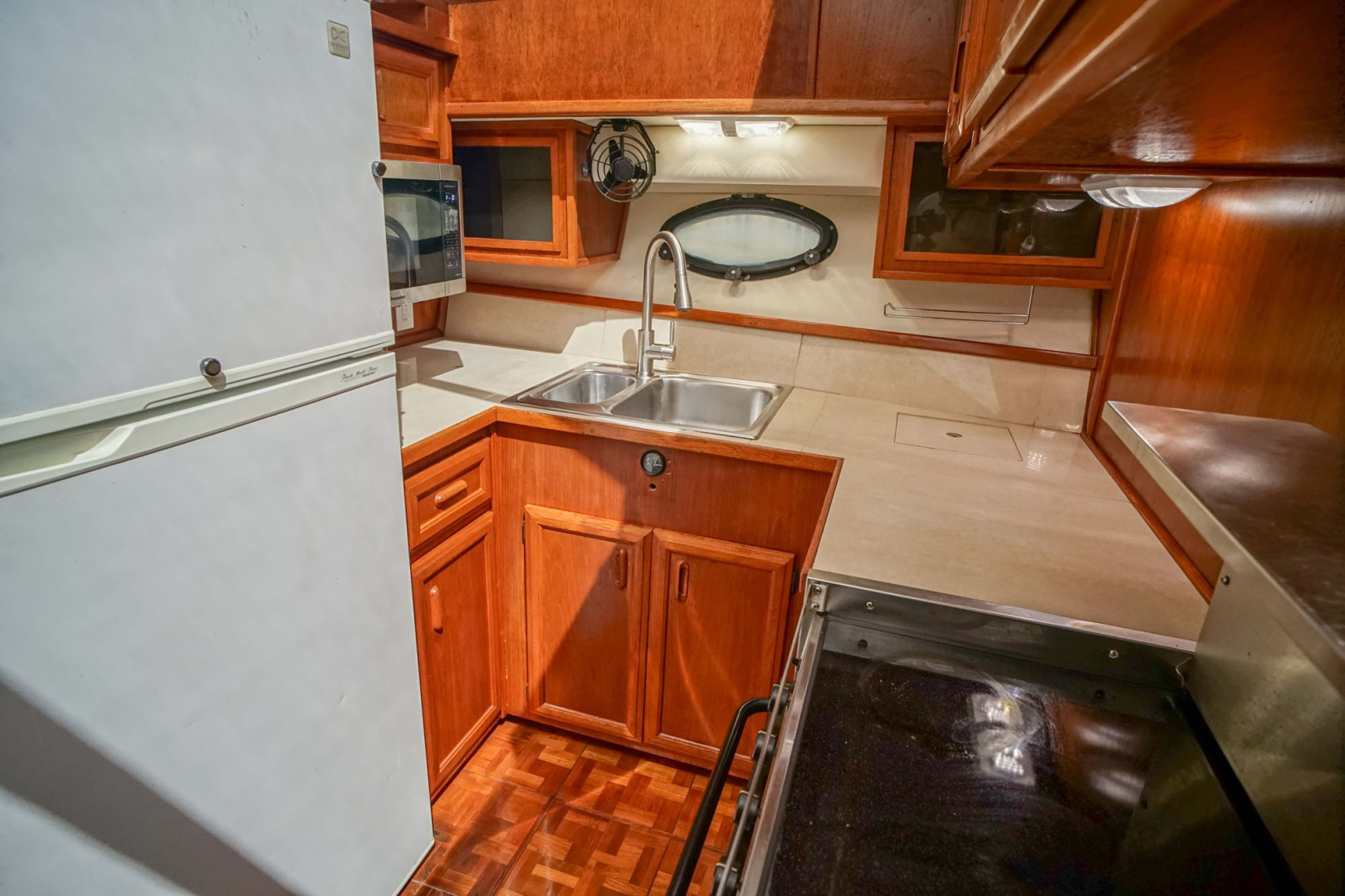 Californian-48 Motor Yacht 1989-Step 2 Bradenton-Florida-United States-Galley Natural Wood Cabinetry And Trim In Good Condition-3231181 | Thumbnail