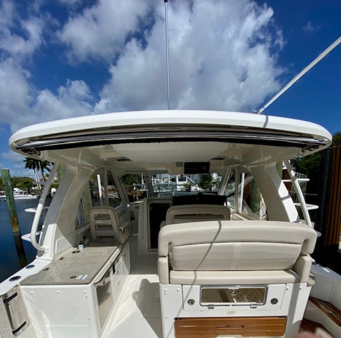 Boston Whaler-380 Realm 2020-Cindy Seas Palm Beach Gardens-Florida-United States-3238919 | Thumbnail