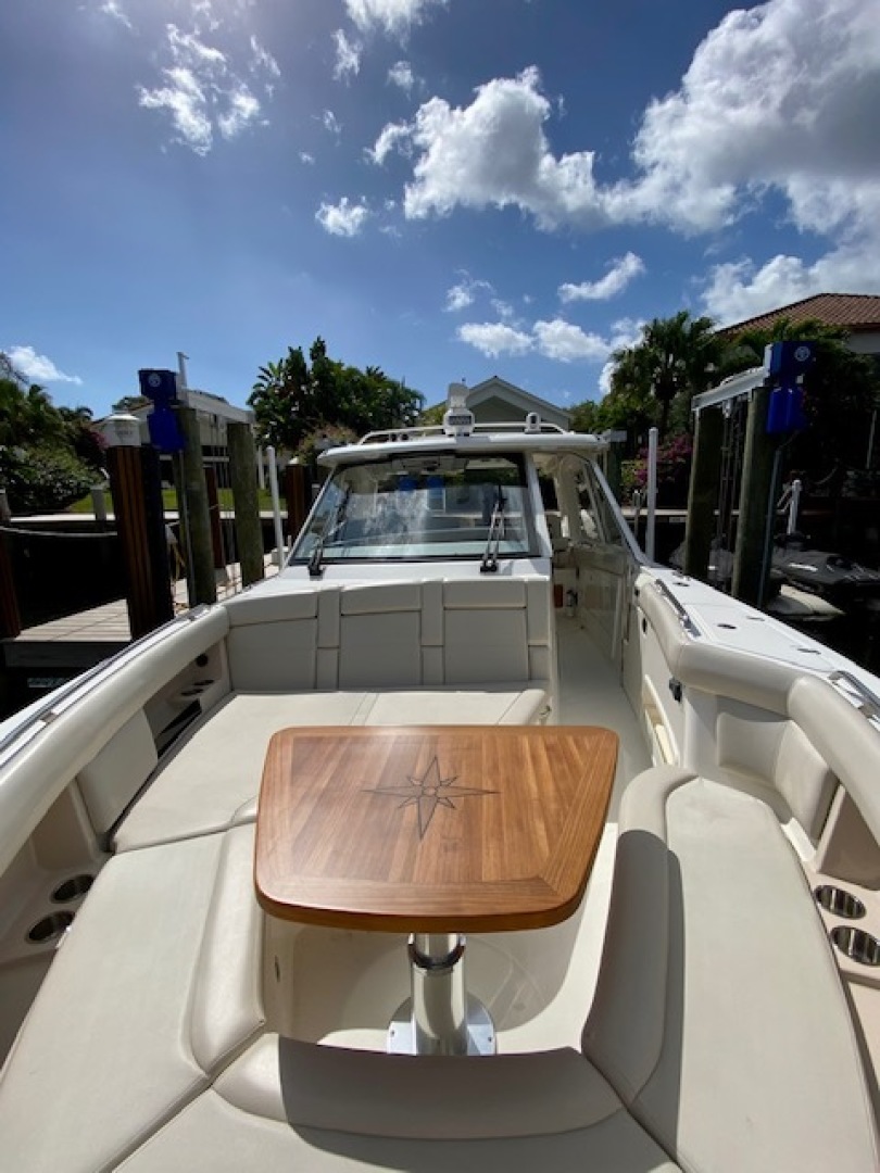 Boston Whaler-380 Realm 2020-Cindy Seas Palm Beach Gardens-Florida-United States-3238908 | Thumbnail