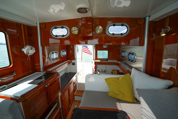 SeaPiper-35 2018-Cahoots St. Petersburg-Florida-United States-Galley And Salon-3247987