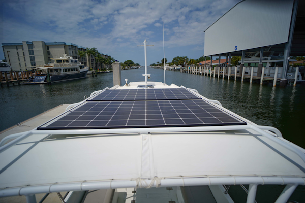 SeaPiper-35 2018-Cahoots St. Petersburg-Florida-United States-Solar Cells-3248002