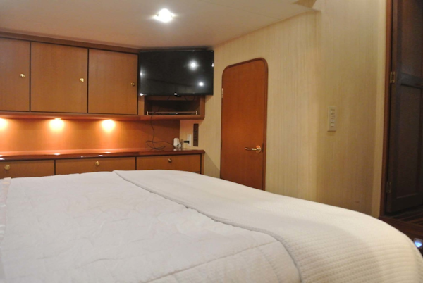 Ocean-56 Super Sport 2002-Rum Line Saint Petersburg-Florida-United States-3258746