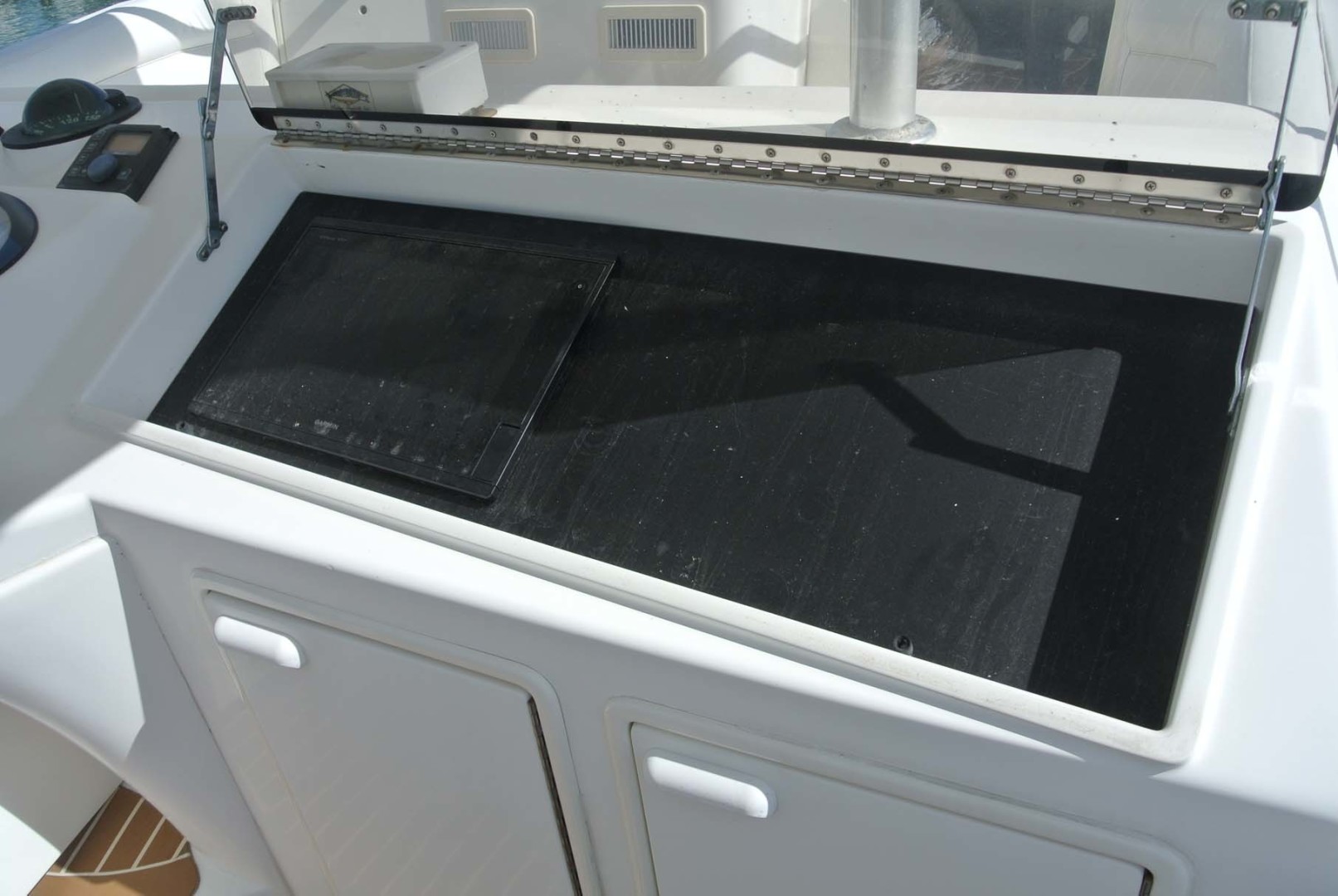 Ocean-56 Super Sport 2002-Rum Line Saint Petersburg-Florida-United States-3258755 | Thumbnail