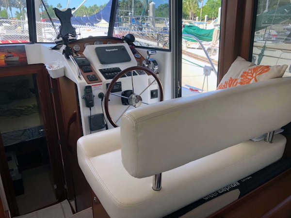 Beneteau-Swift Trawler 2013-ONS BOOTJE Palm Coast-Florida-United States-Helm Seating-3265339