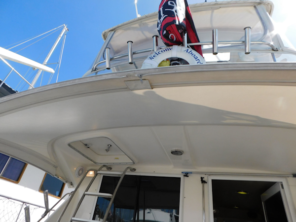 Riviera-48 Enclosed Flybridge 2003-Moxsea Merritt Island-Florida-United States-Cockpit Overhang-3267597