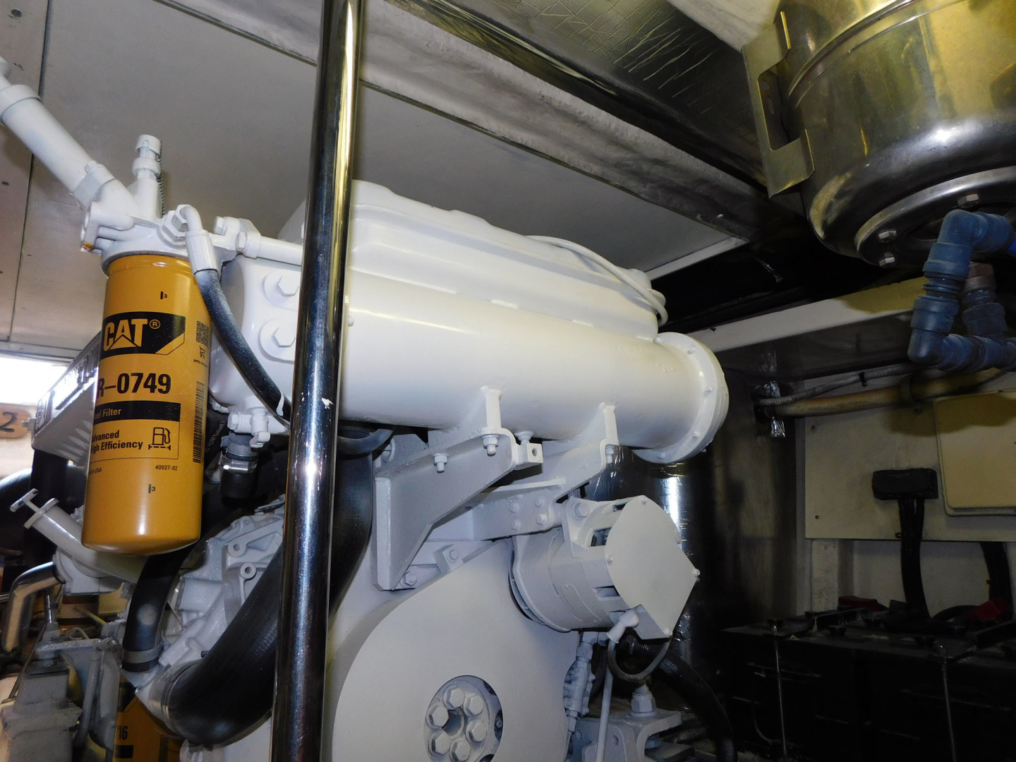 Riviera-48 Enclosed Flybridge 2003-Moxsea Merritt Island-Florida-United States-Engine Room-3267611 | Thumbnail