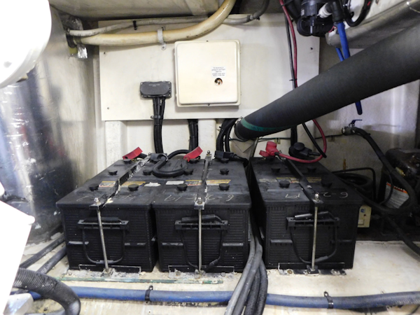 Riviera-48 Enclosed Flybridge 2003-Moxsea Merritt Island-Florida-United States-Engine Room  Batteries-3267614