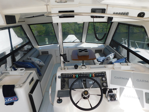 Riviera-48 Enclosed Flybridge 2003-Moxsea Merritt Island-Florida-United States-Helm Electronics-3267592