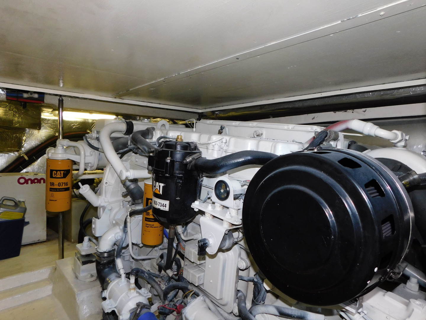 Riviera-48 Enclosed Flybridge 2003-Moxsea Merritt Island-Florida-United States-Engine Room-3267612 | Thumbnail