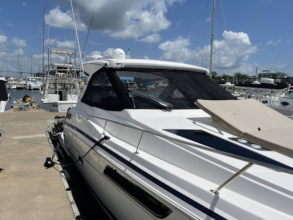 Regal-35SC 2015-RAMBLIN WRECK Mount Pleasant-South Carolina-United States-Sunpad And Starboard Side-3266737