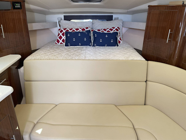 Regal-35SC 2015-RAMBLIN WRECK Mount Pleasant-South Carolina-United States-Salon Seating And Master Berth-3266746