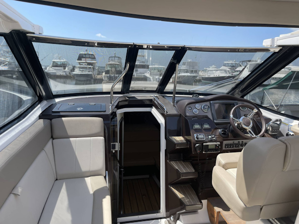 Regal-35SC 2015-RAMBLIN WRECK Mount Pleasant-South Carolina-United States-Cabin Entrance-3266741