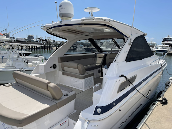 Regal-35SC 2015-RAMBLIN WRECK Mount Pleasant-South Carolina-United States-Starboard Aft Quarter-3266782