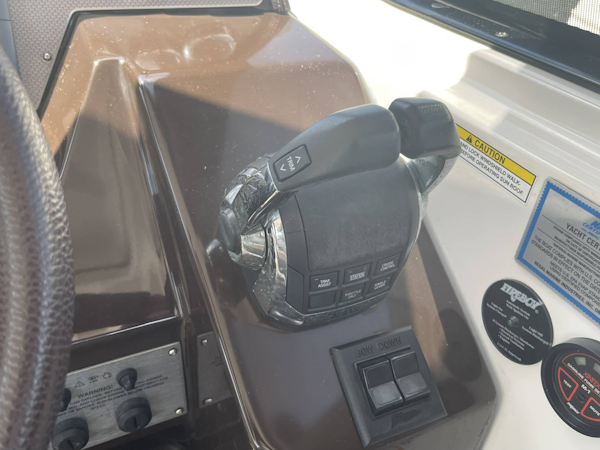 Regal-35SC 2015-RAMBLIN WRECK Mount Pleasant-South Carolina-United States-Throttle Control-3266763