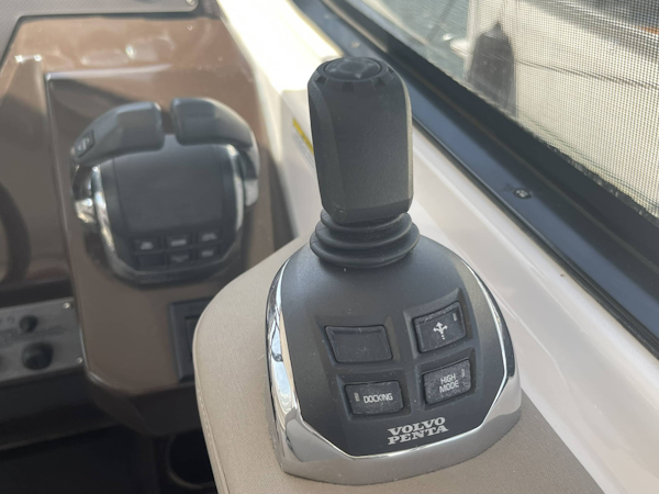 Regal-35SC 2015-RAMBLIN WRECK Mount Pleasant-South Carolina-United States-Joystick Control-3266762