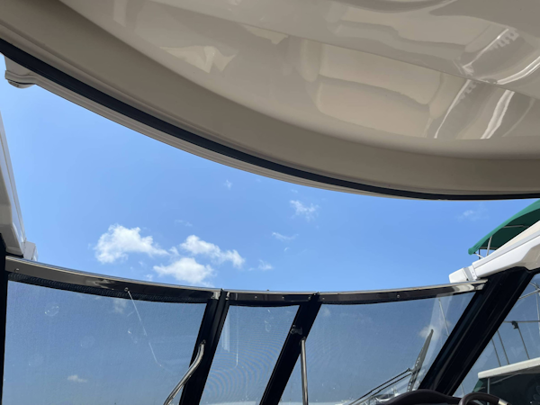 Regal-35SC 2015-RAMBLIN WRECK Mount Pleasant-South Carolina-United States-Windshield And Hardtop View From Inside-3266740