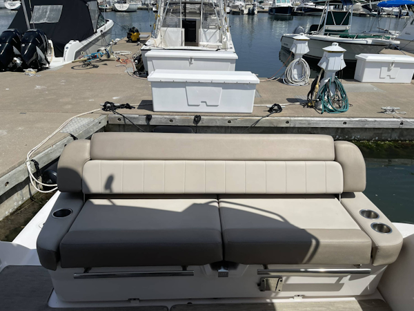 Regal-35SC 2015-RAMBLIN WRECK Mount Pleasant-South Carolina-United States-Cockpit Seating-3266766
