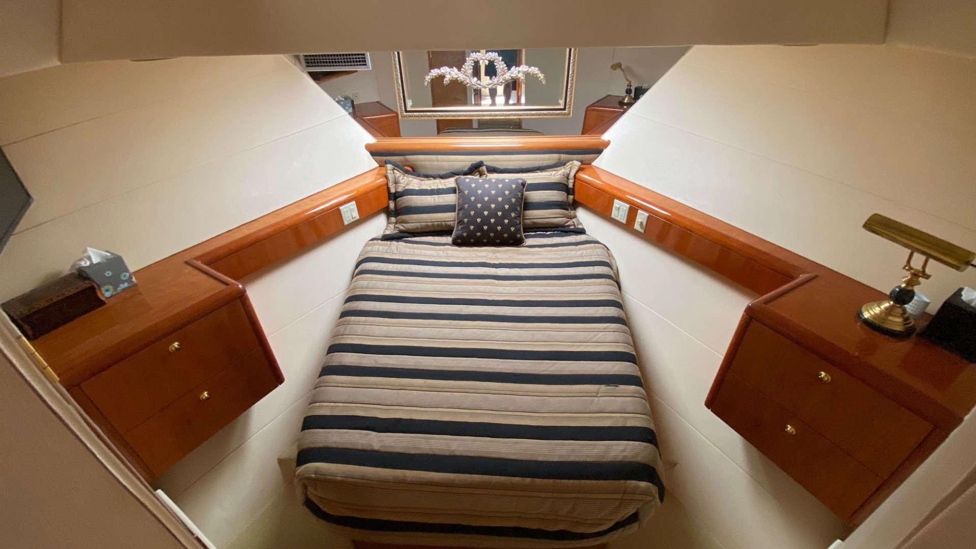 Hatteras-Motor Yacht Sport Deck 2003-Social Director Stuart-Florida-United States-3267753 | Thumbnail