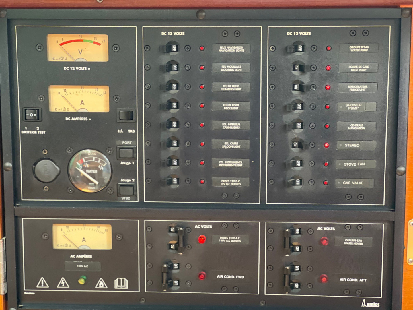 Beneteau-Oceanis 44CC 2000-Vado Passo Merritt Island-Florida-United States-Electrical Panel-3268806 | Thumbnail