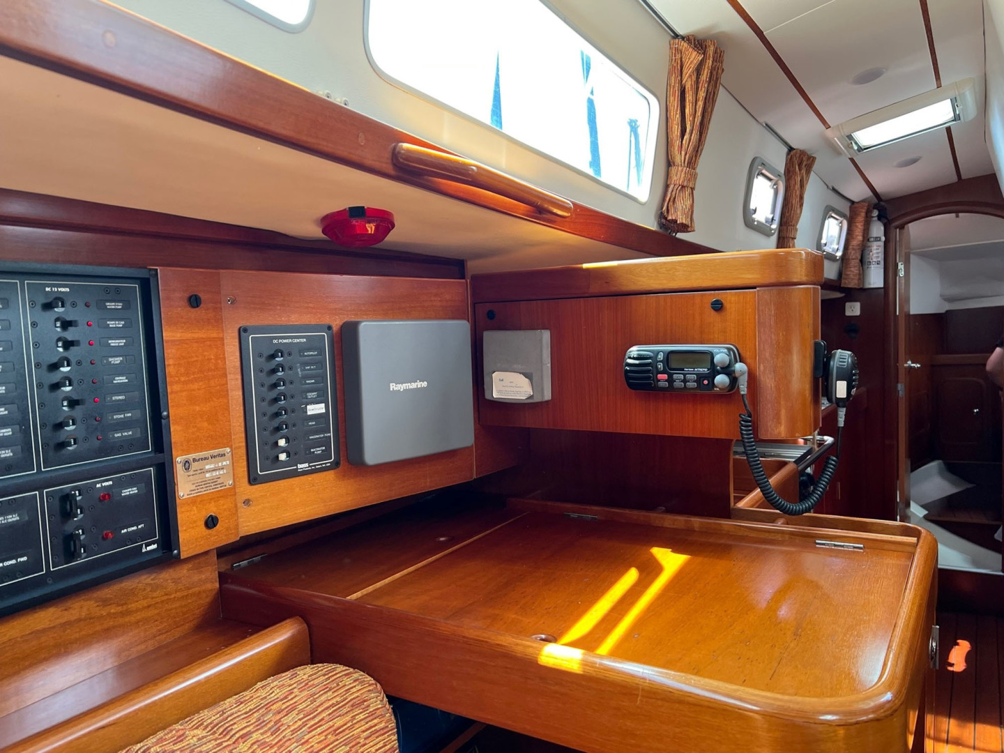 Beneteau-Oceanis 44CC 2000-Vado Passo Merritt Island-Florida-United States-Navigation Station-3268788 | Thumbnail