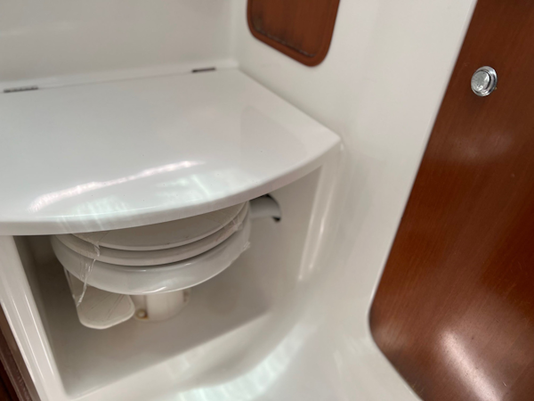 Beneteau-Oceanis 44CC 2000-Vado Passo Merritt Island-Florida-United States-Head-3268802