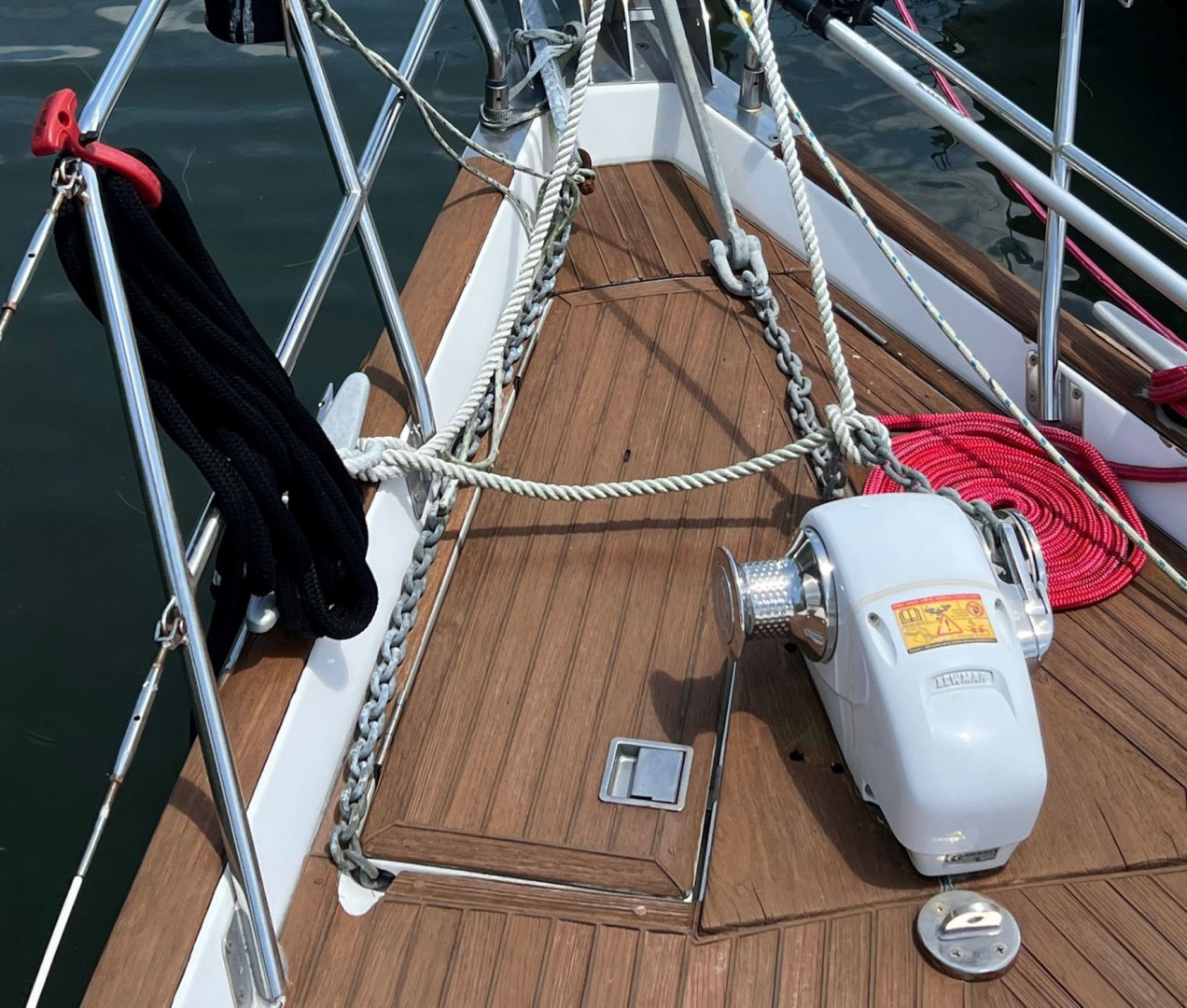 Beneteau-Oceanis 44CC 2000-Vado Passo Merritt Island-Florida-United States-Windlass-3268777 | Thumbnail