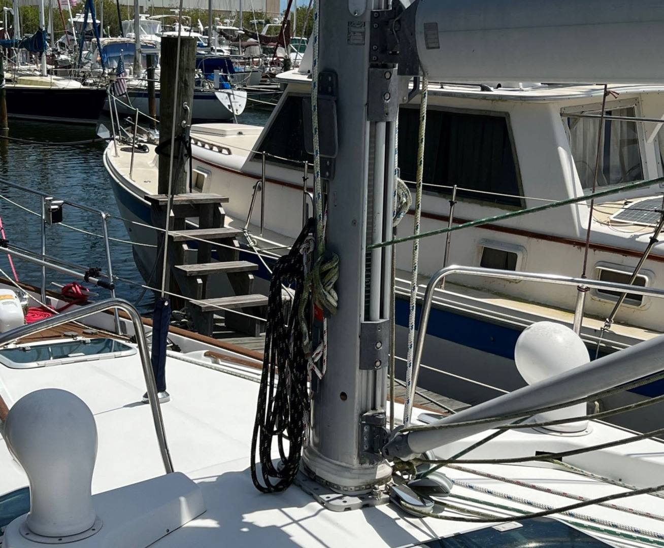Beneteau-Oceanis 44CC 2000-Vado Passo Merritt Island-Florida-United States-Mast Rigging-3268779 | Thumbnail