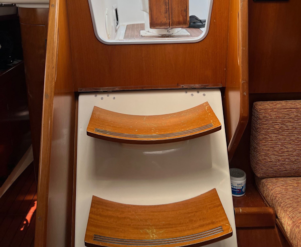 Beneteau-Oceanis 44CC 2000-Vado Passo Merritt Island-Florida-United States-Entry Steps-3268786