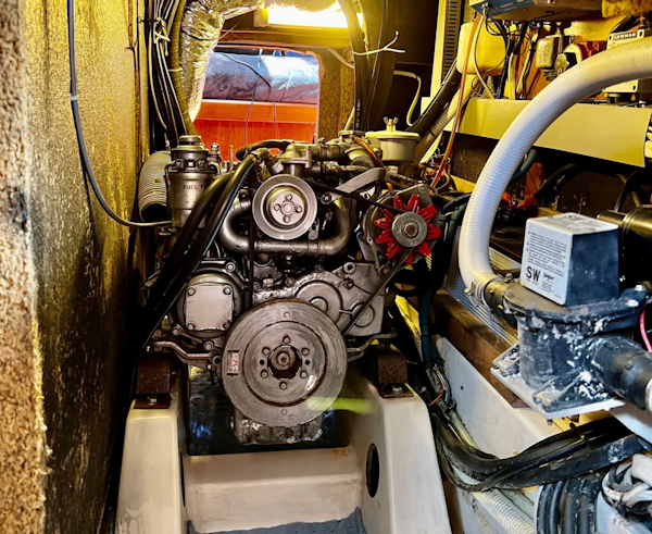 Beneteau-Oceanis 44CC 2000-Vado Passo Merritt Island-Florida-United States-Engine Compartment-3268807