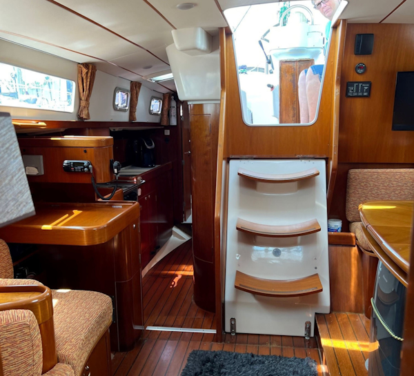 Beneteau-Oceanis 44CC 2000-Vado Passo Merritt Island-Florida-United States-Cabin Entry-3268787