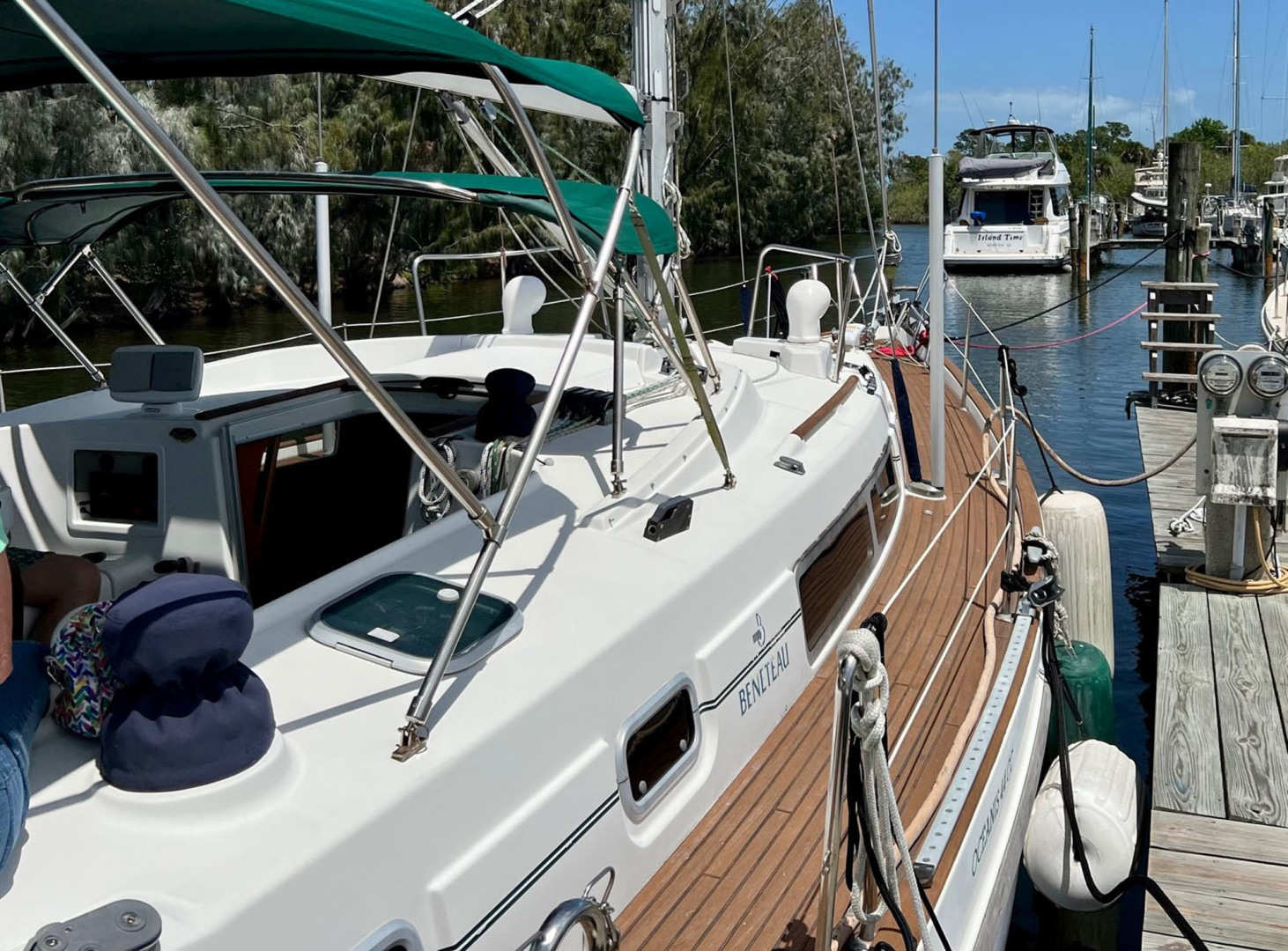 Beneteau-Oceanis 44CC 2000-Vado Passo Merritt Island-Florida-United States-Roller Furler Main Sail-3268784 | Thumbnail