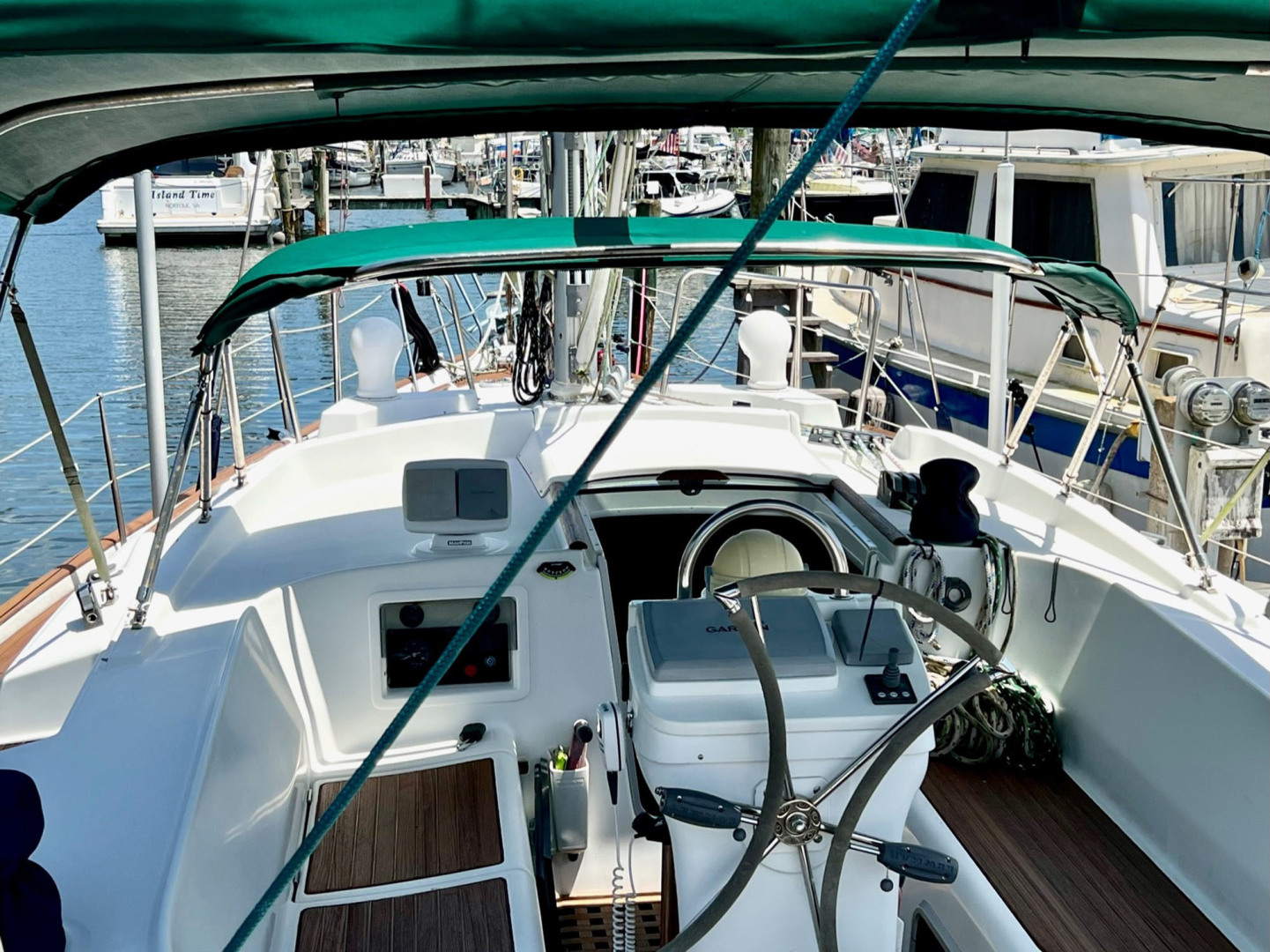 Beneteau-Oceanis 44CC 2000-Vado Passo Merritt Island-Florida-United States-Cockpit-3268810 | Thumbnail