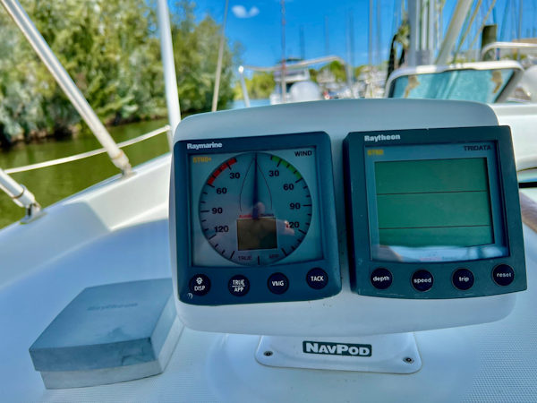 Beneteau-Oceanis 44CC 2000-Vado Passo Merritt Island-Florida-United States-Instruments-3268809