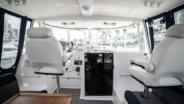 Endeavour-38 Trawlercat 2004-Rhode Home Stuart-Florida-United States-Helm Deck-3276350