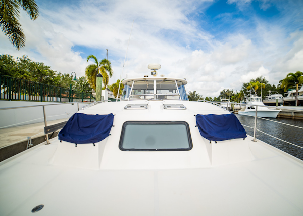 Endeavour-38 Trawlercat 2004-Rhode Home Stuart-Florida-United States-Foredeck Looking Aft-3276344