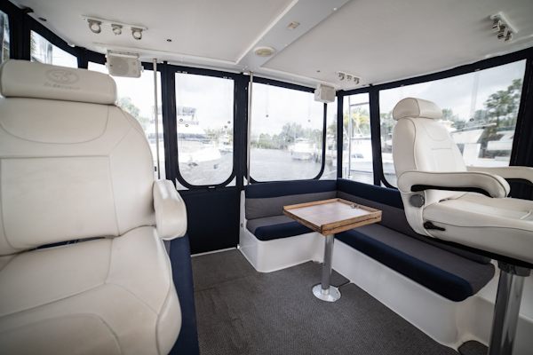 Endeavour-38 Trawlercat 2004-Rhode Home Stuart-Florida-United States-Helm Deck Aft Seating-3276352