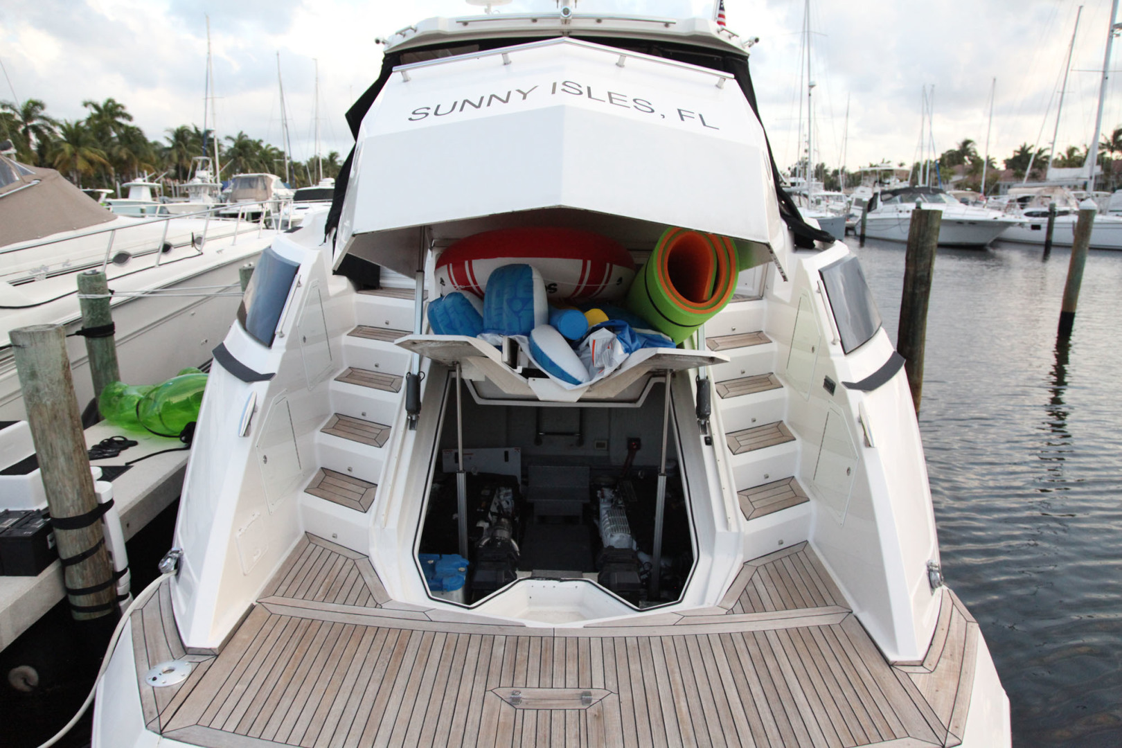 Regal-53 Sport Coupe 2009-Envision Hollywood-Florida-United States-3300627 | Thumbnail