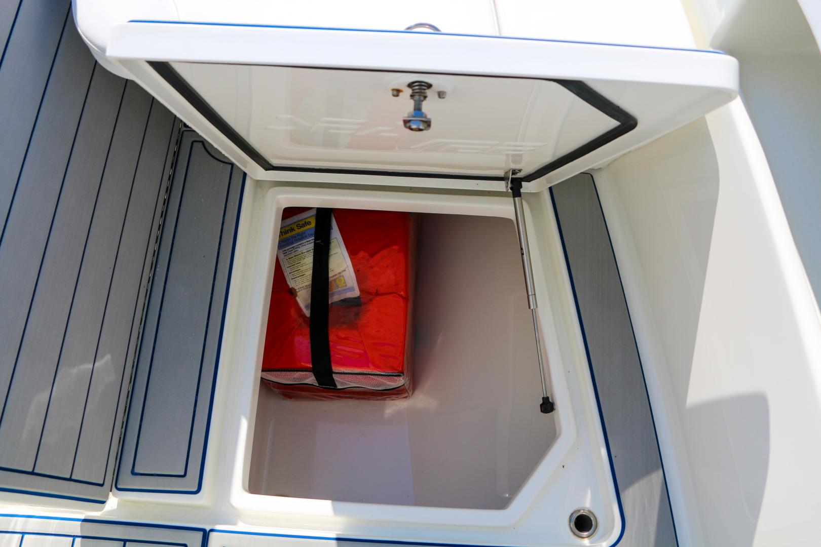 SeaVee-390Z 2016 -Jupiter-Florida-United States-3492257 | Thumbnail