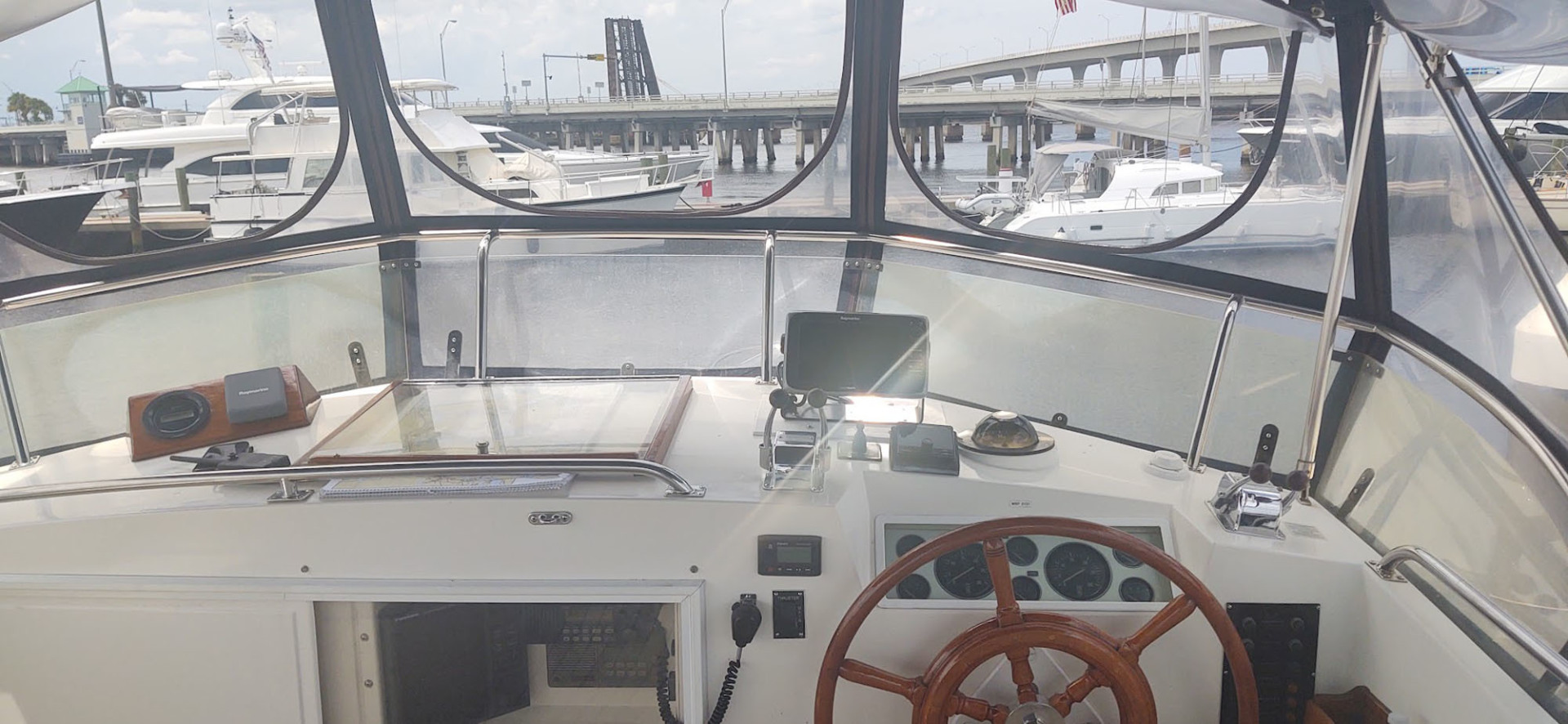 Grand Banks-42 Classic 1993-Santa Maria Stuart-Florida-United States-Flybridge Helm-3303576 | Thumbnail