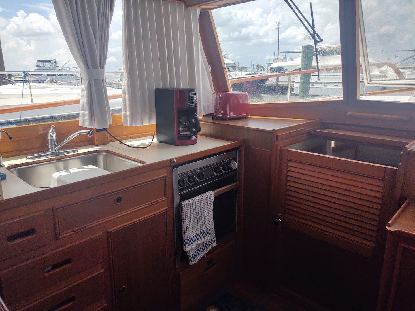 Grand Banks-42 Classic 1993-Santa Maria Stuart-Florida-United States-Galley Appliances-3303563 | Thumbnail